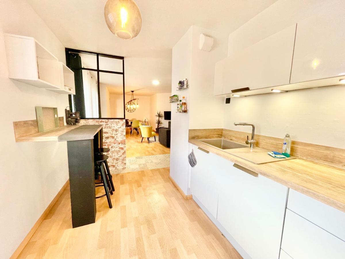 Appartement Centre - Balcon - Parking Gratuit *